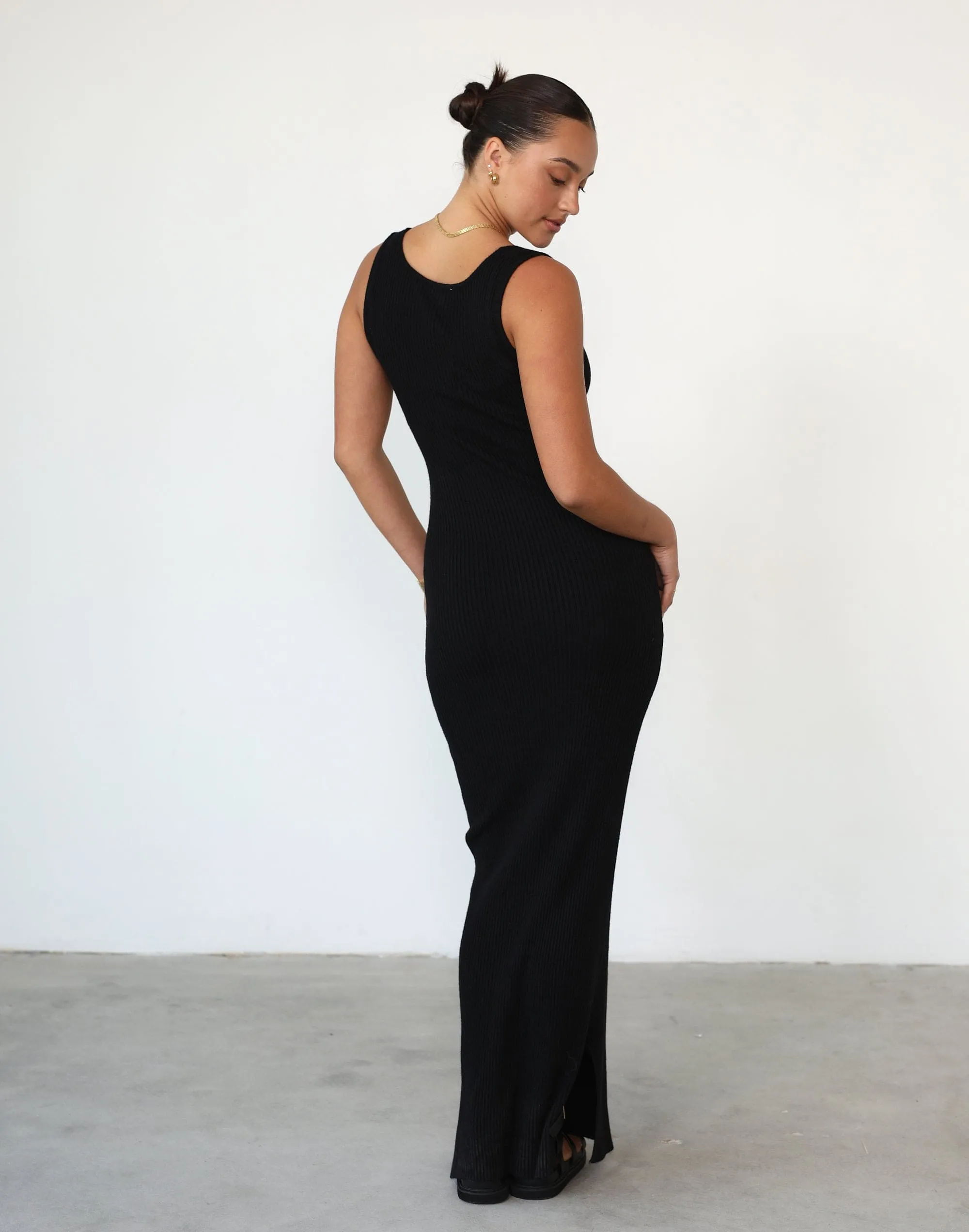 Aja Maxi Dress (Black)