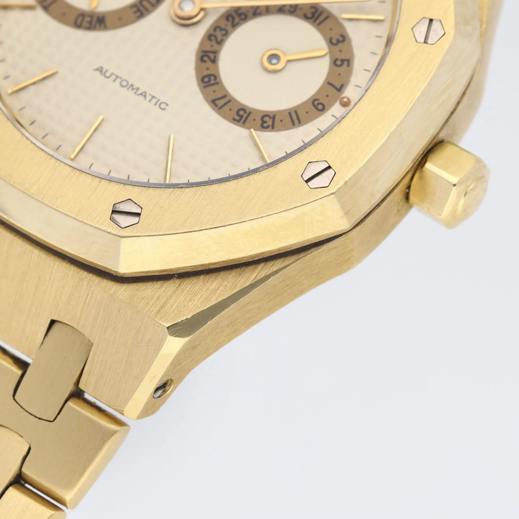 Audemars Piguet Royal Oak Day-Date 25572BA "Owl" cream dial