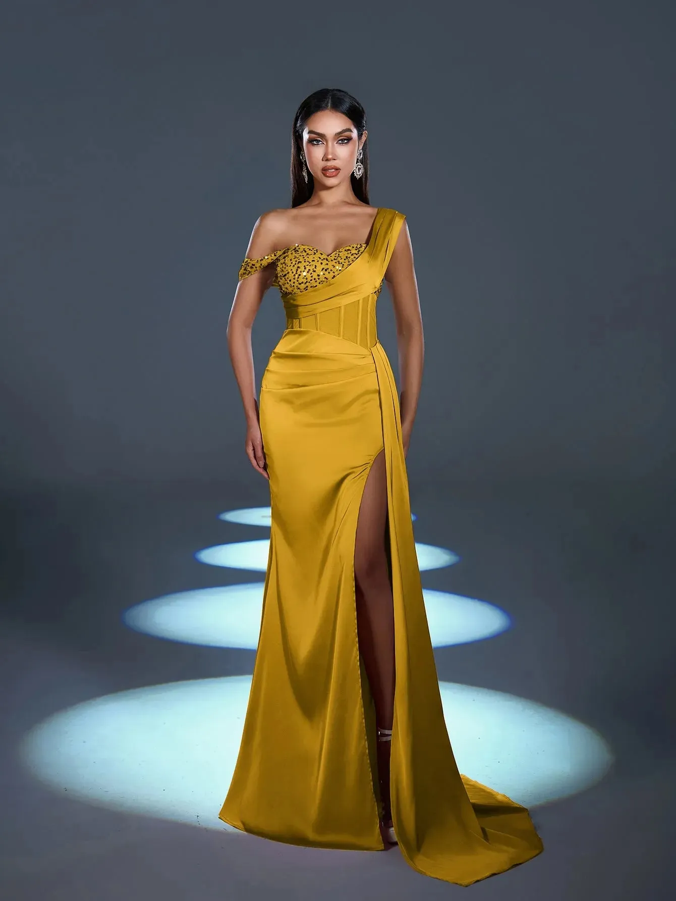 Elegant Asymmetrical Neck Split Mermaid Hem Satin Evening Dress