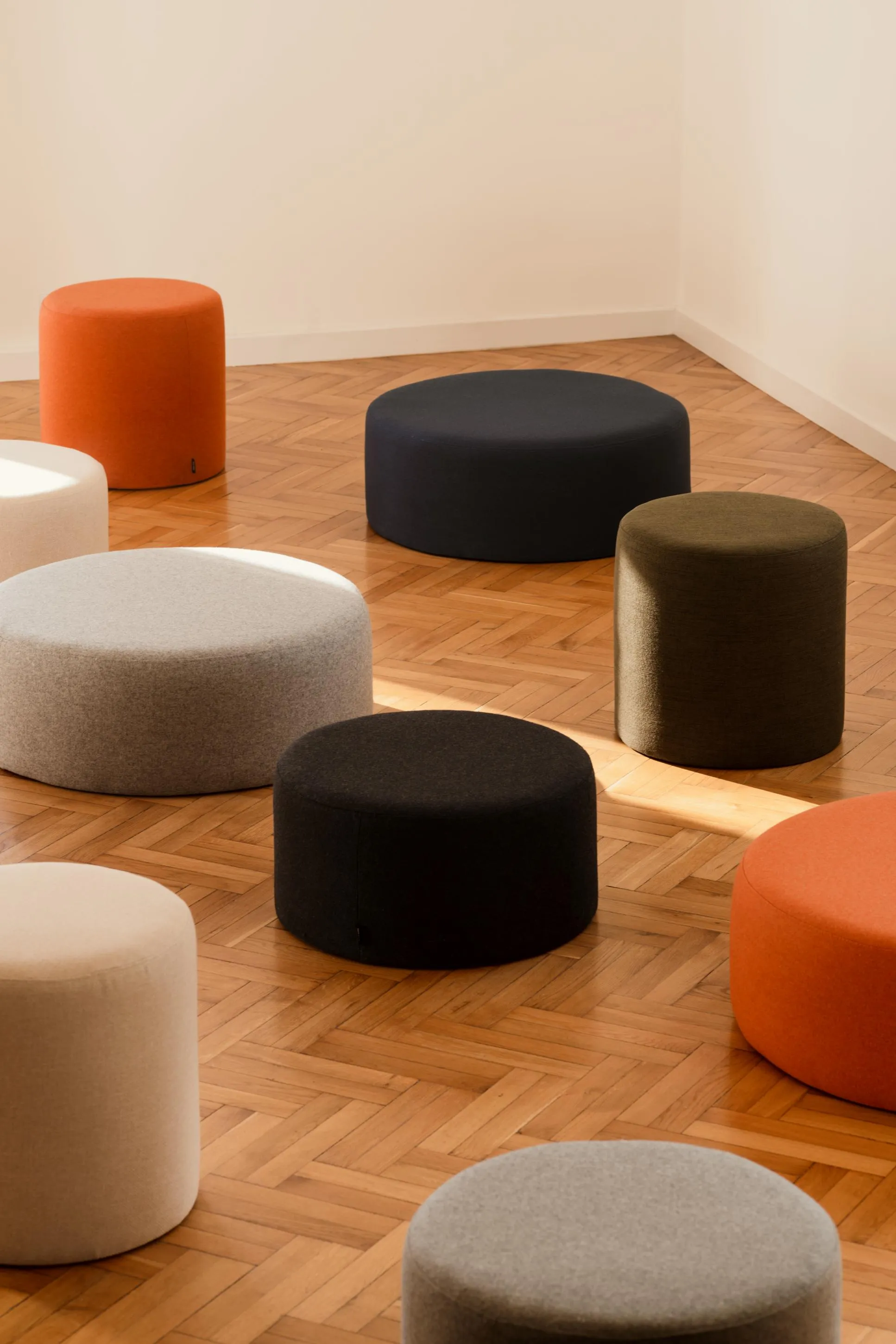 Folk Pouf - wide