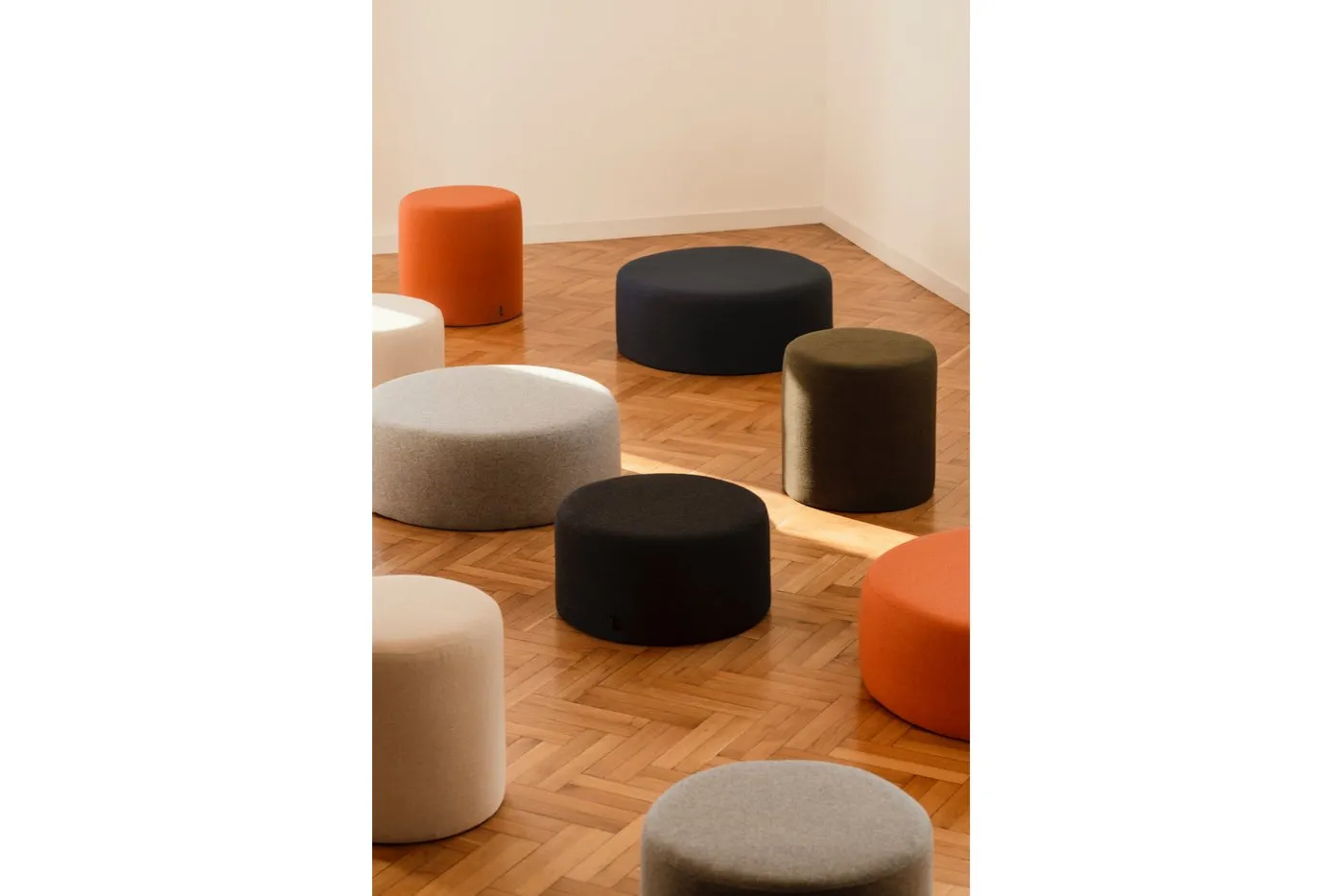 Folk Pouf - wide