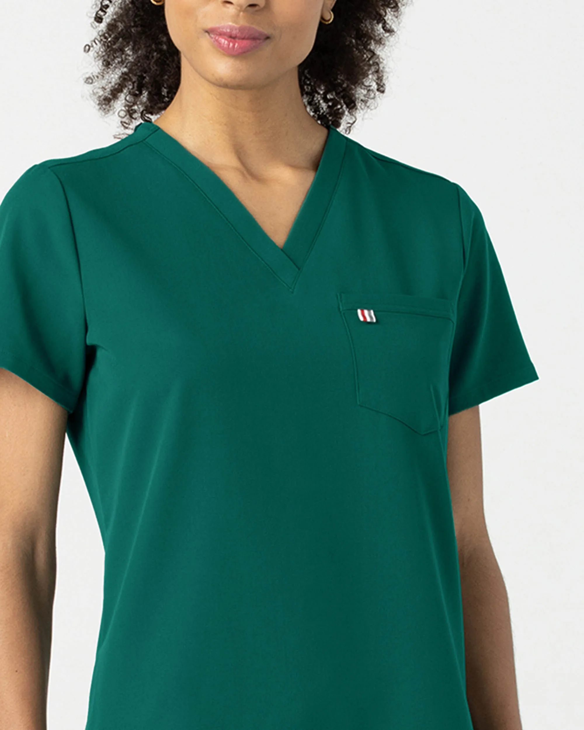 FYSEL® Sal‎ ‎ Essential Scrub  Top