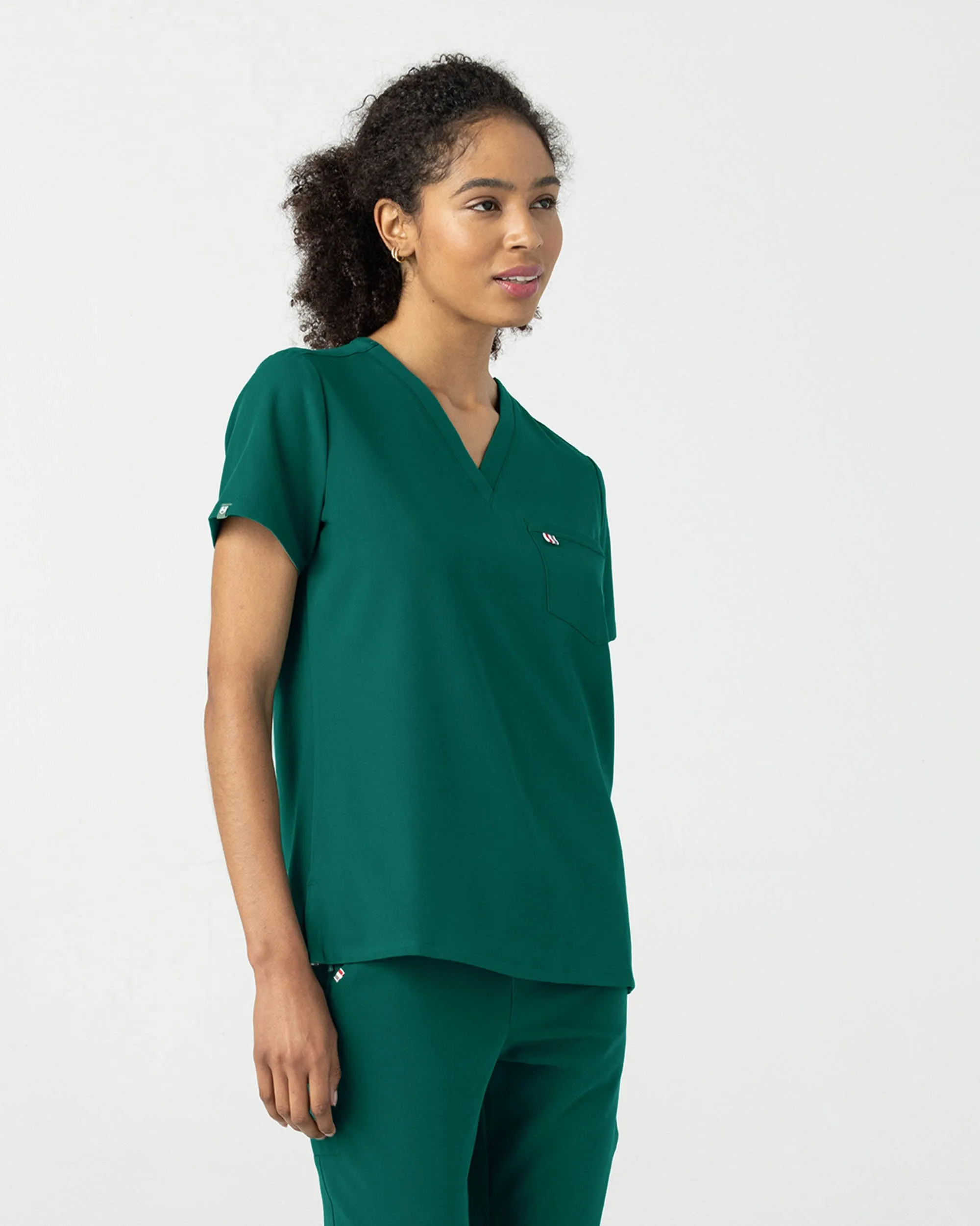 FYSEL® Sal‎ ‎ Essential Scrub  Top