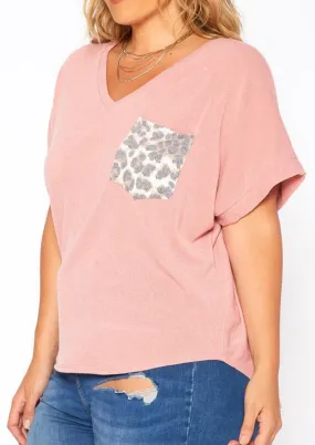 Hi Curvy Plus Size Leopard Pocket Hem V Neck Shirt