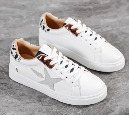 Nell White Star Applique Trainers