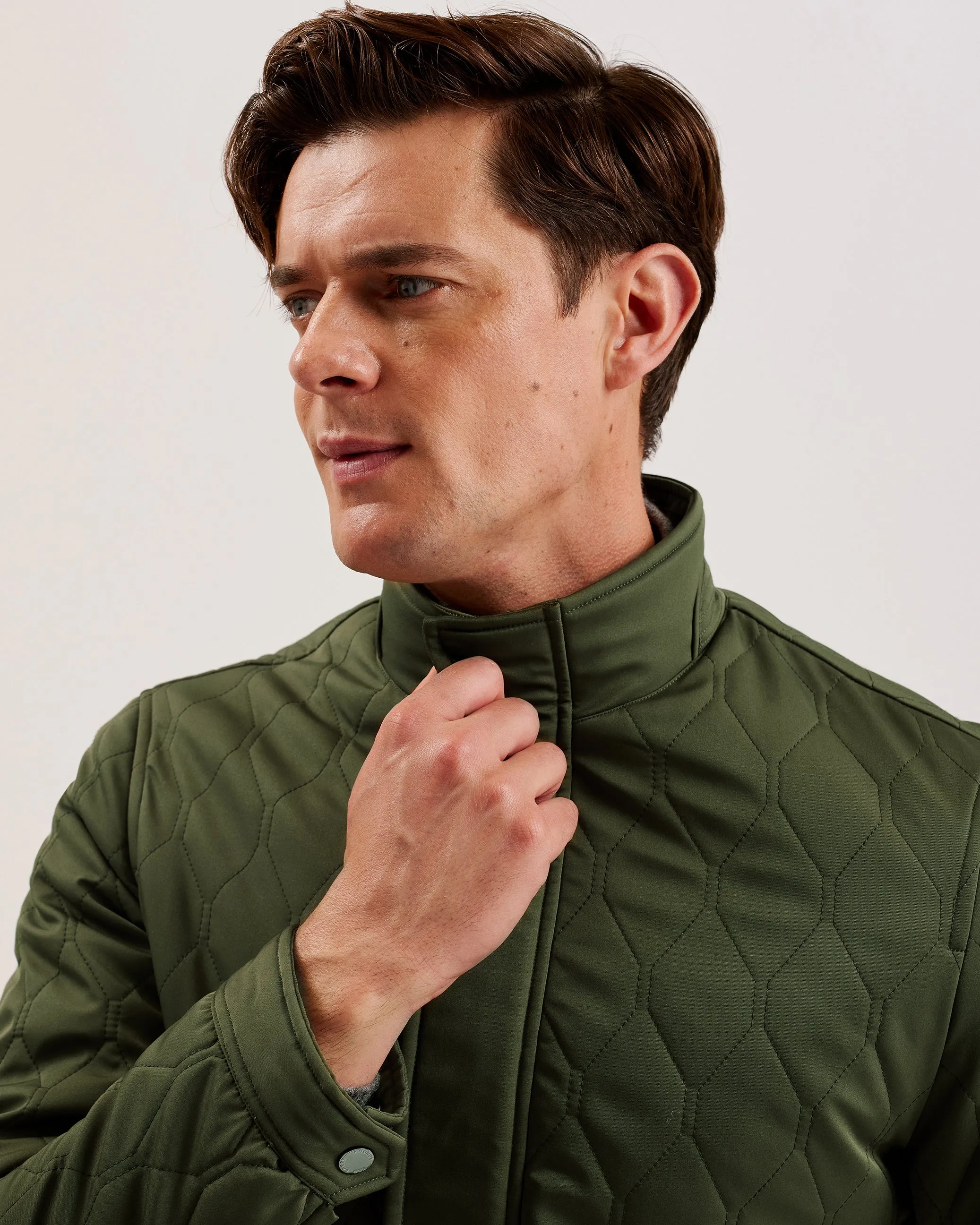 Zampa Quilted Funnel Jacket Mid-Green